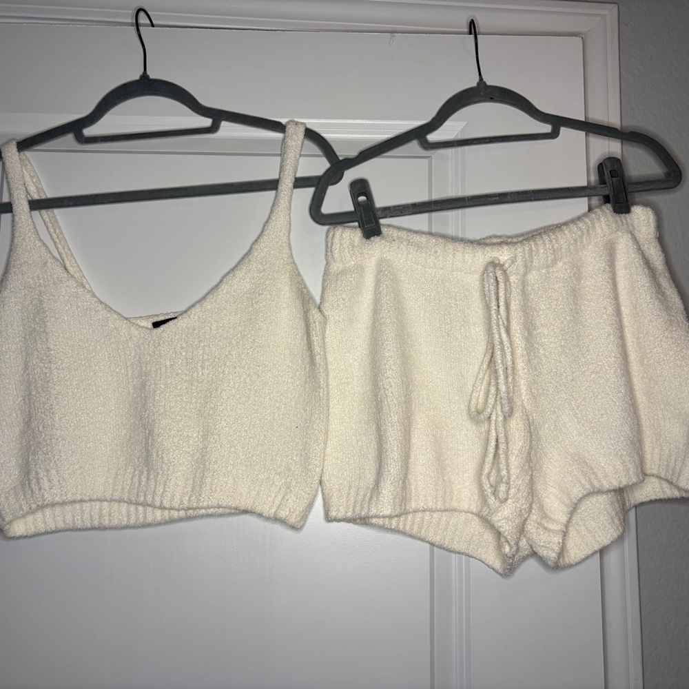 Love Tree Off-White Knit Tank Top